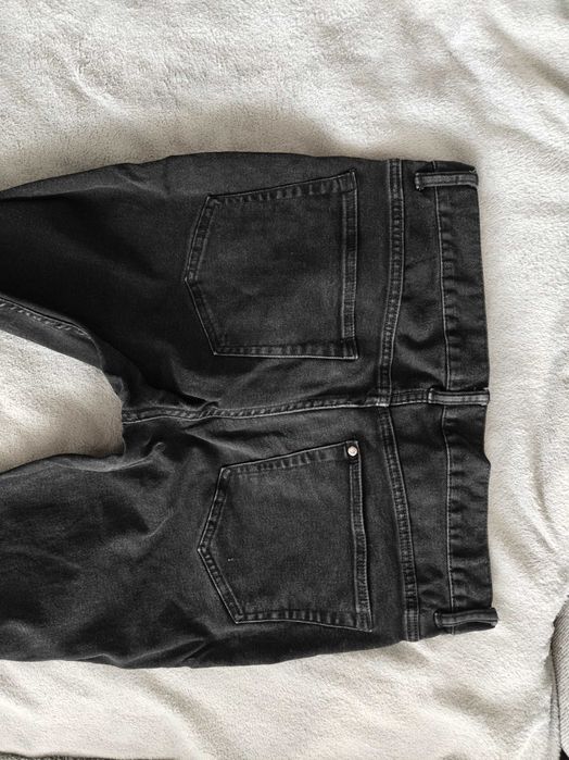 Дънки втора употреба