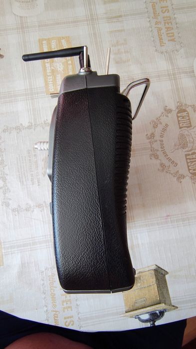 Spektrum DX6i контролер за дрон, самолет или хеликоптер