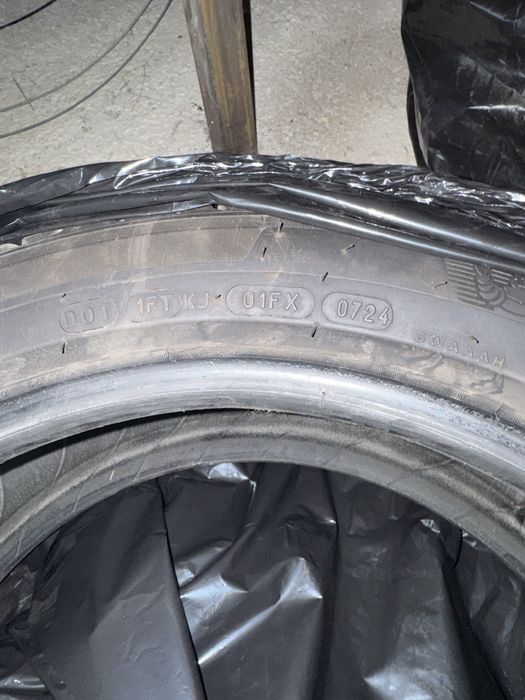 Шины Мишлень почти новые