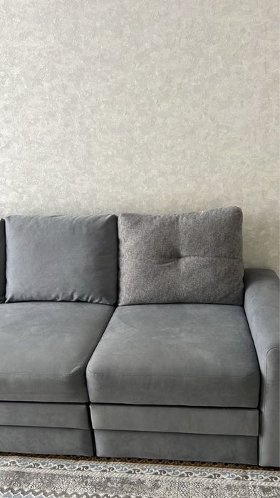 Продам диван 4 метра