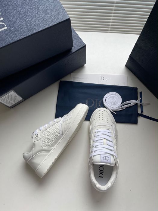 Adidasi Dior , calitate premium , pe comanda , noi , 41