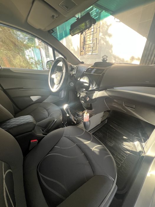 Продаётся Chevrolet Spark, 2015, механика