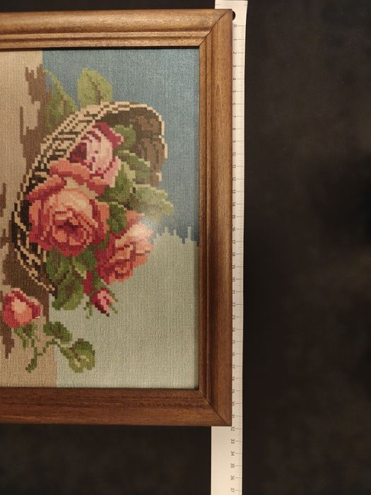 Гоблен с рози рамкиран 31х22 см