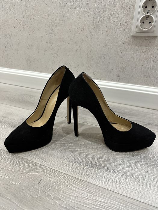 Продам женскую обувь