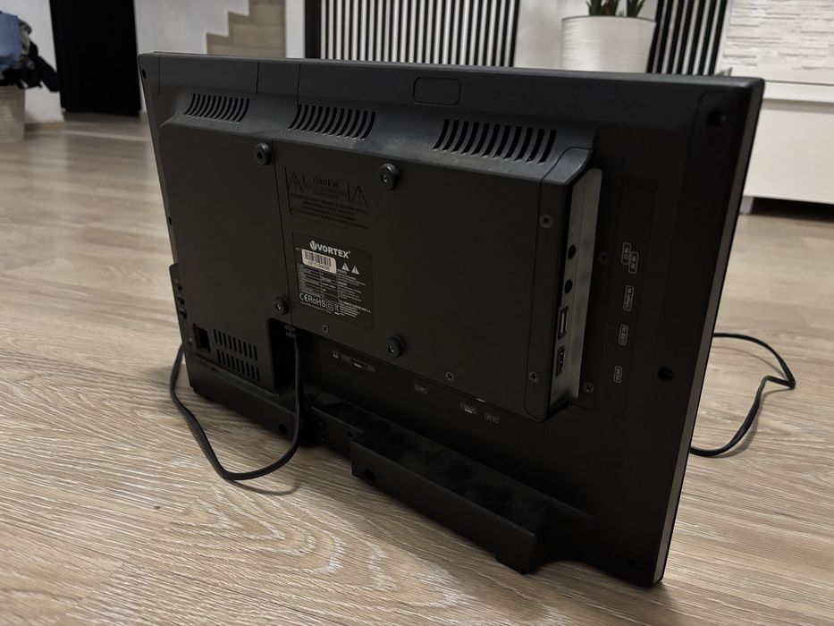 Televizor Vortex 19” -48cm