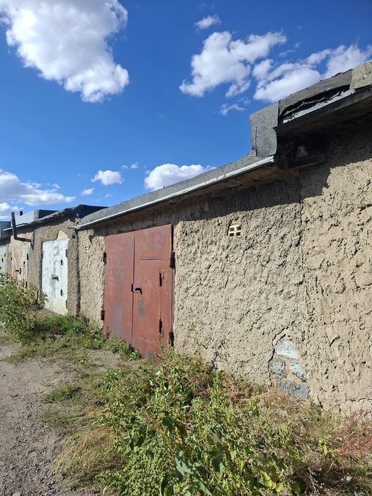Гараж в Сортировке