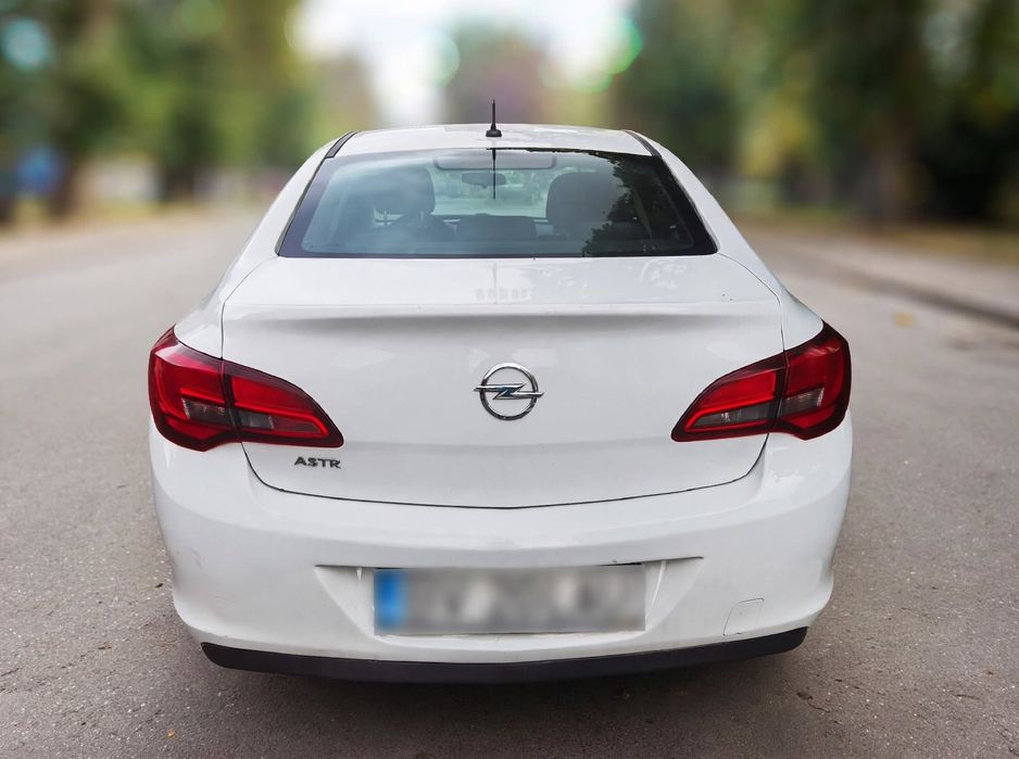 OPEL Astra 2018 — imagine 4