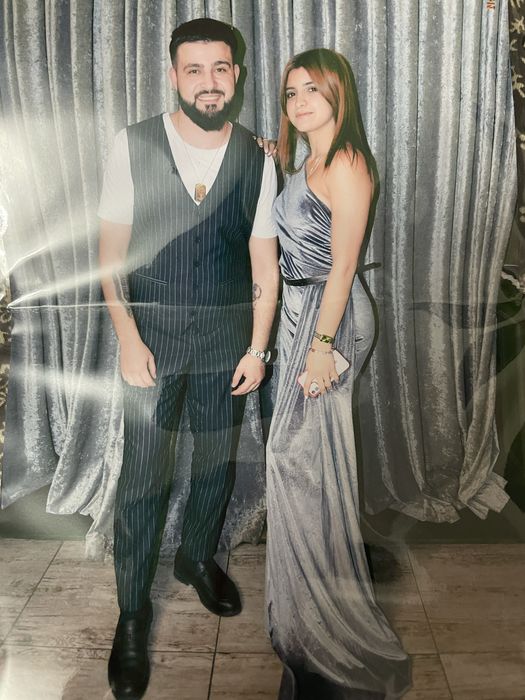 Продам шикарное платье