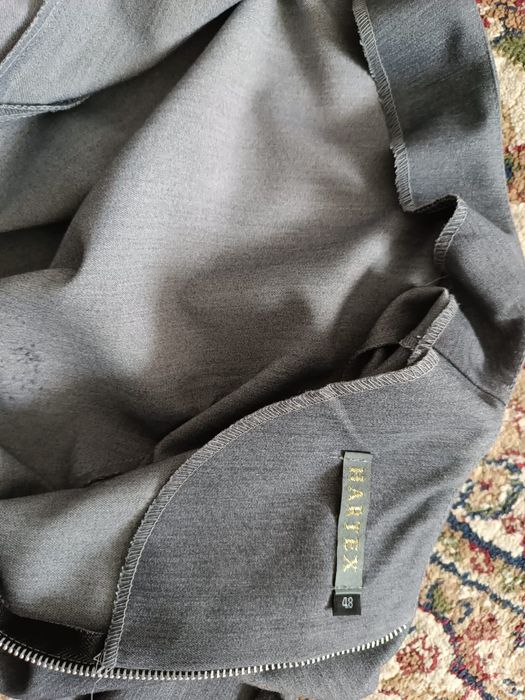 Продаю женское платье