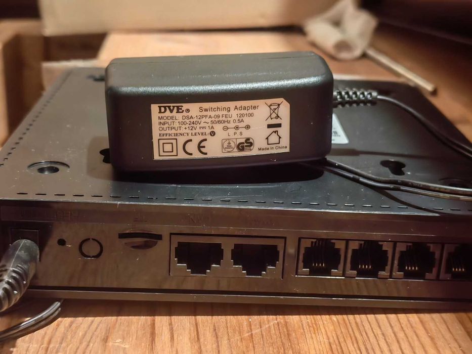 Централно табло Yeastar Voip PBX S20, за малък бизнес