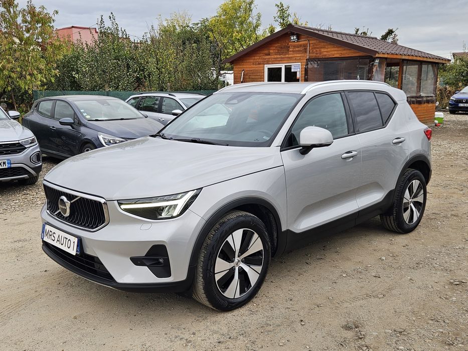 VOLVO XC40 2023 — imagine 3