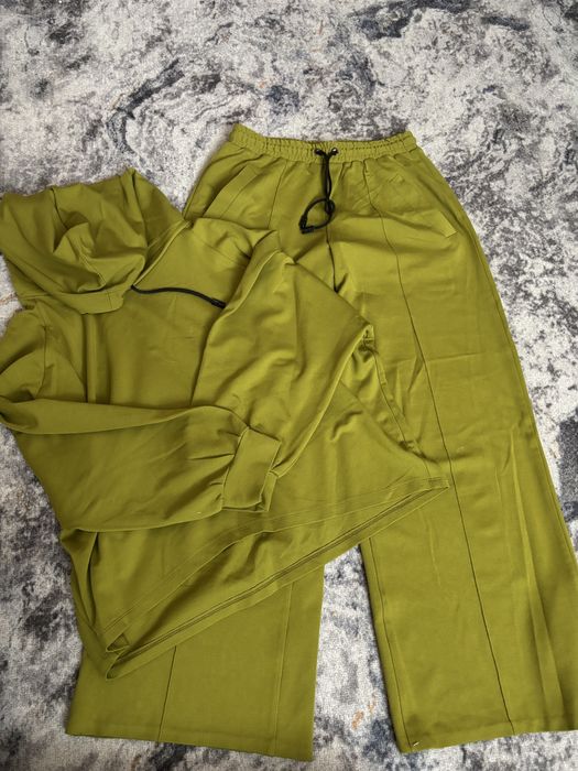 Продам зеленый двойка