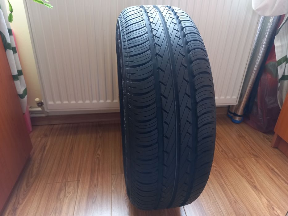 Anvelopa rezervă R15 vara