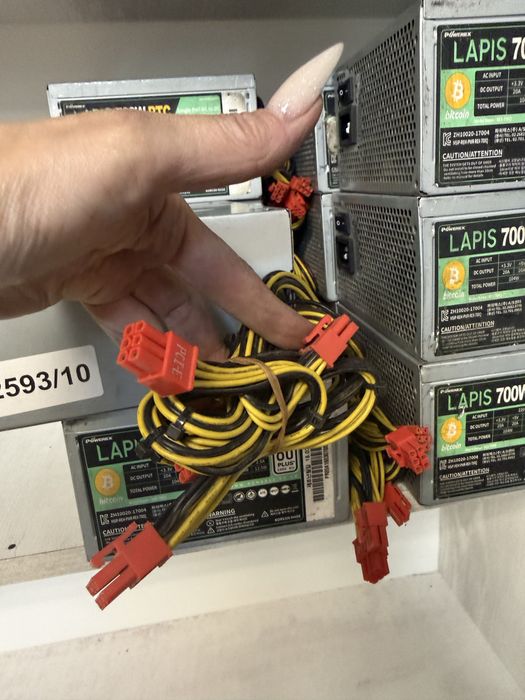Блок Питания 700W для видеокарт