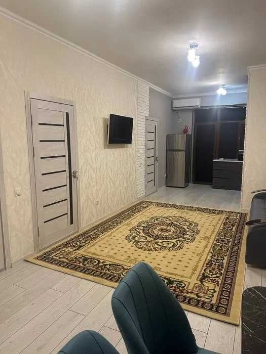 Сдаю квартиру чиланзар 19 квартал (орентир батальон) 2/3/4