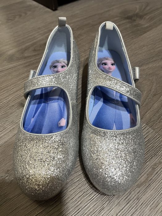 Обувки на ток Елза