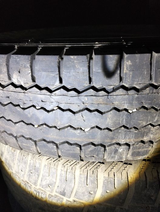 Два баллона, резина