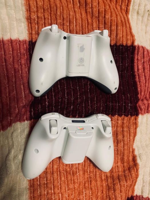 Продам джойстики для Xbox360