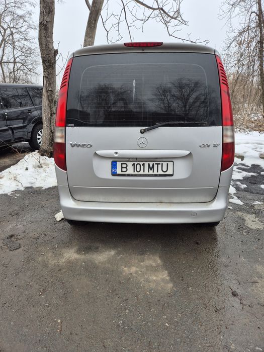 Dezmembrez mercedes vaneo