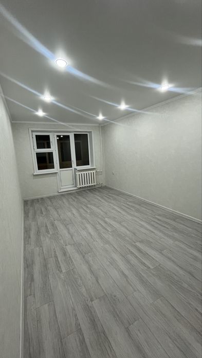 Однокомнатная квартира в центре города, не угловая