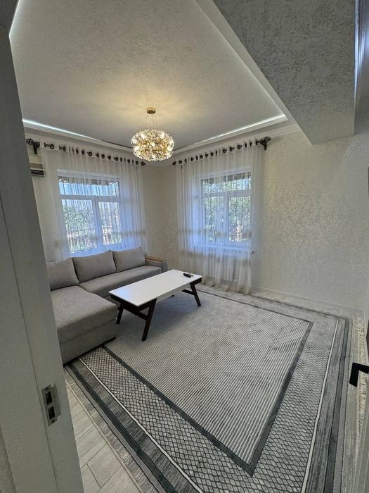 Продам квартиру в новостройке. С мебелью. Чиланзар-14 3 ком/5/9