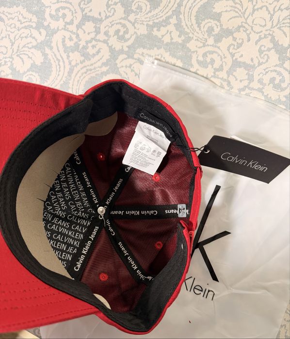 Кепка Calvin Klein новая
