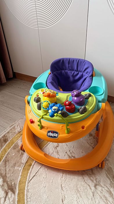 Продам детскую коляску 2в1