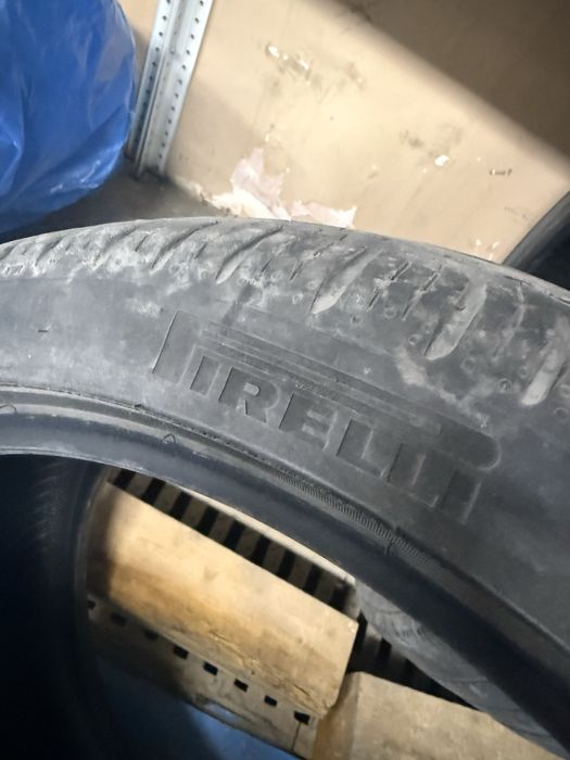 Pirelli 245/40 19