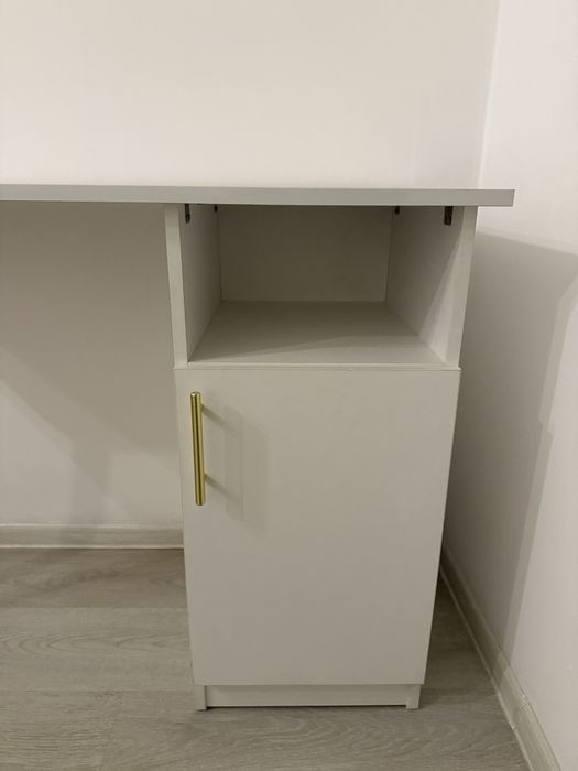 Продам рабочий/маникюрный стол