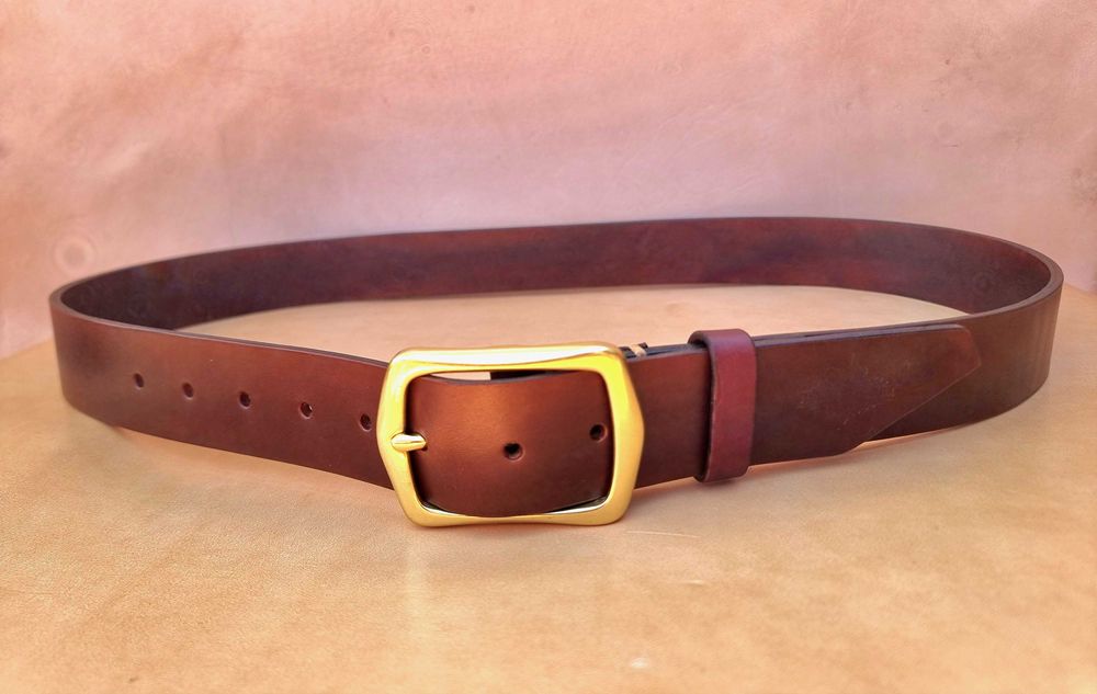 Curea Handmade by Nobilis Verum - Italian Premium Leather - Culoare deosebita!