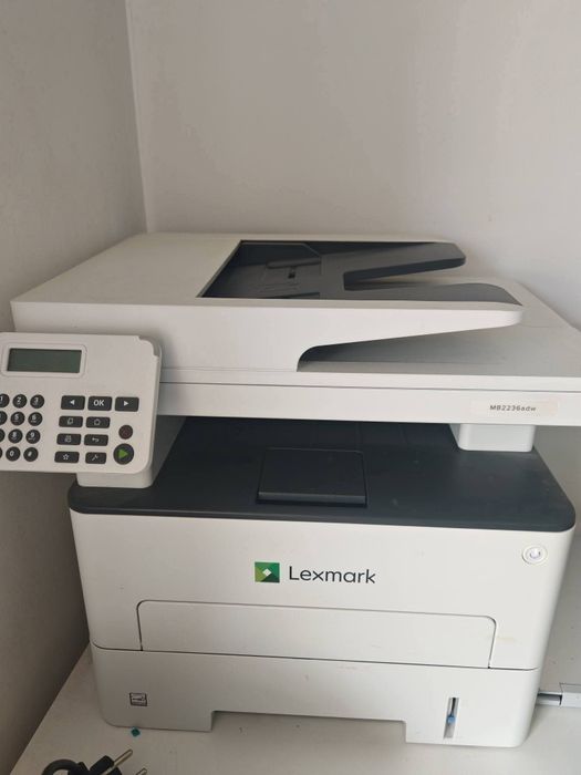 Imprimanta multifuncțională Lexmark mb