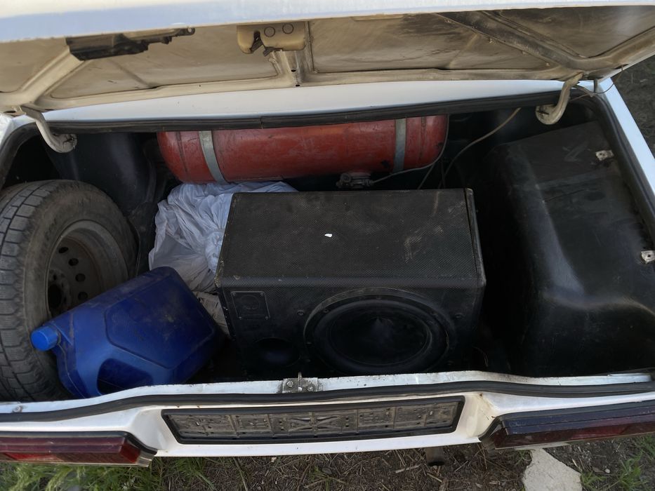 Продам ваз 2107