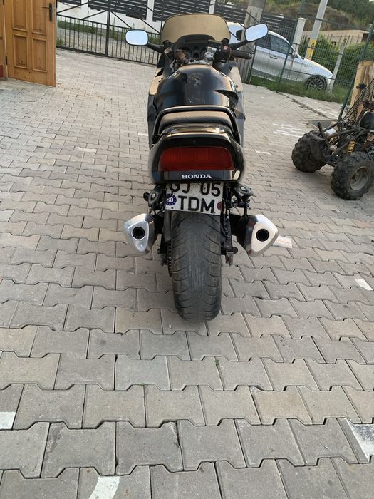 CBR 1000f sc24 dualCBS