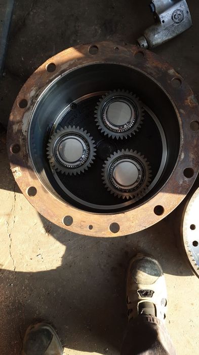 Dezmembrari tractoare Fendt Case John Deere Deutz Claas