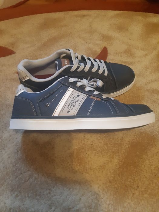 Pantofi Memphis One