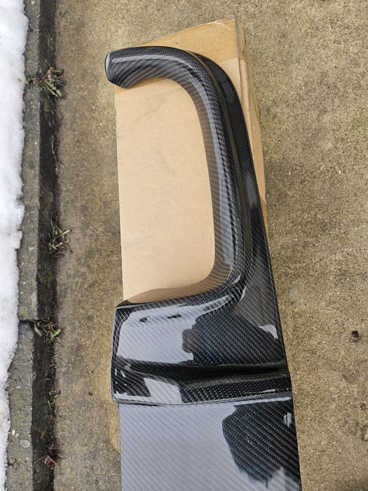 Заден дифузер от карбонови нишки за mercedes w219 CLS63 2007 до 2011