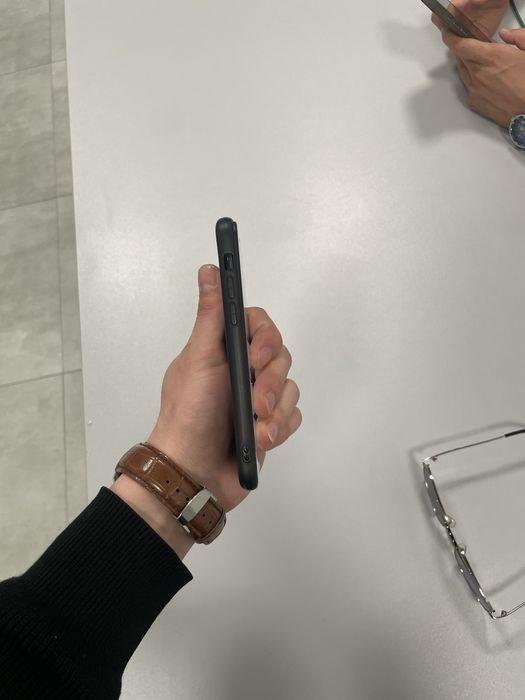 Айфон 11 про 64 гб