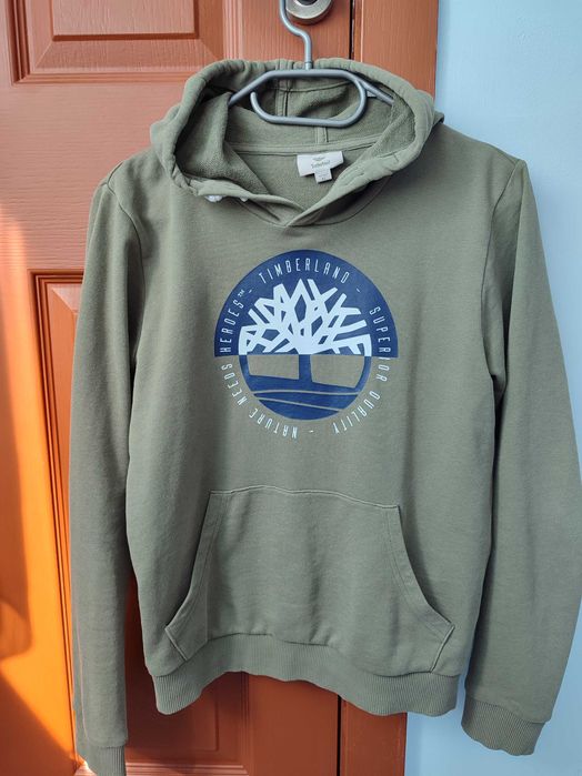 Дамски блузи в отлично състояние.