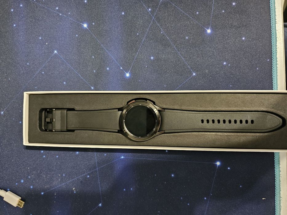 Vând ceas Samsung Galaxy Watch 4 classic
