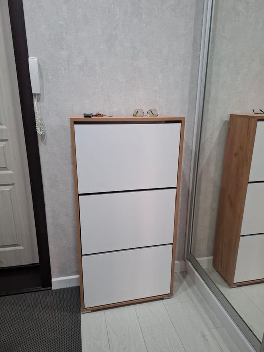 Продам комод для обуви