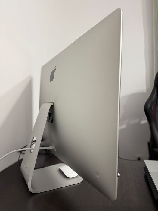 Imac Retina 5K 27 inch 2020 I9 64GB RAM