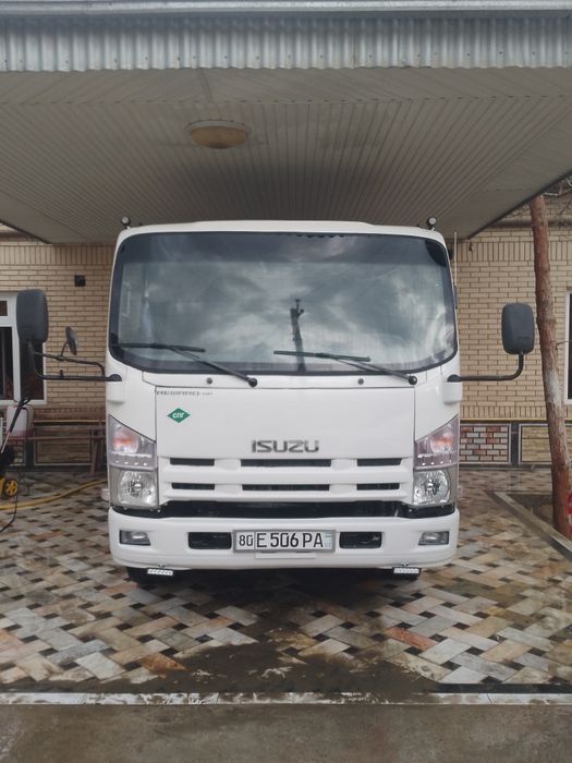 ISUZU Isuzu  ...