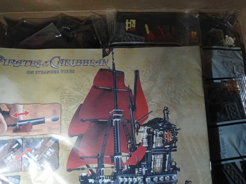 NOU TIP l corabie nava Piratii Caraibe Black Pearl Queen Revenge 4195