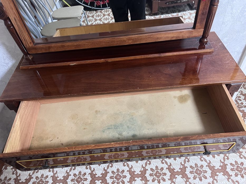 Продам комод югославский