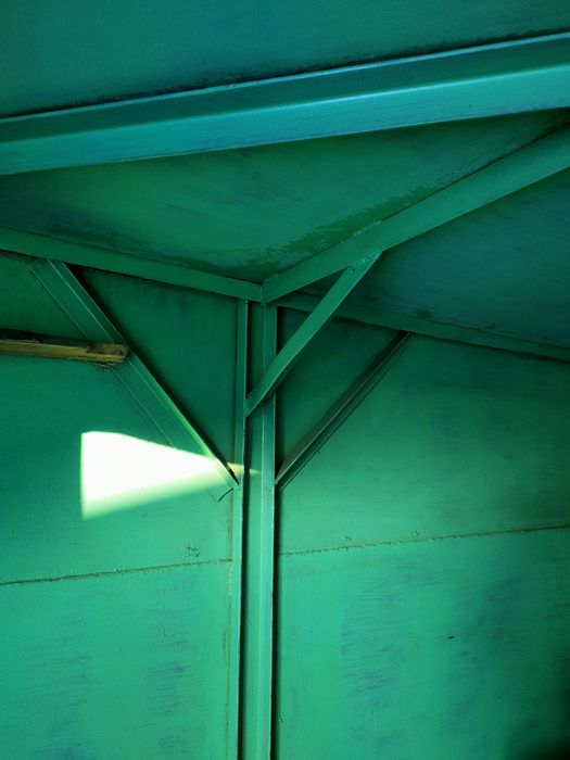 Продаётся железный гараж