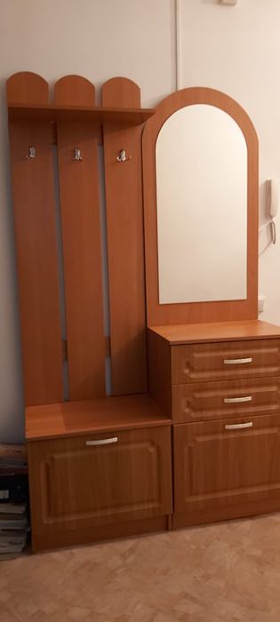 Продам прихожую дешево