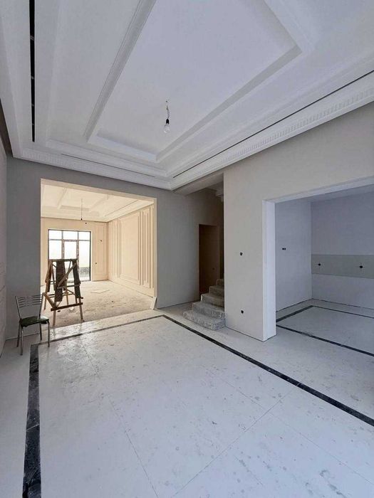 Алока махаллада зор ва файзли ховли сотилади