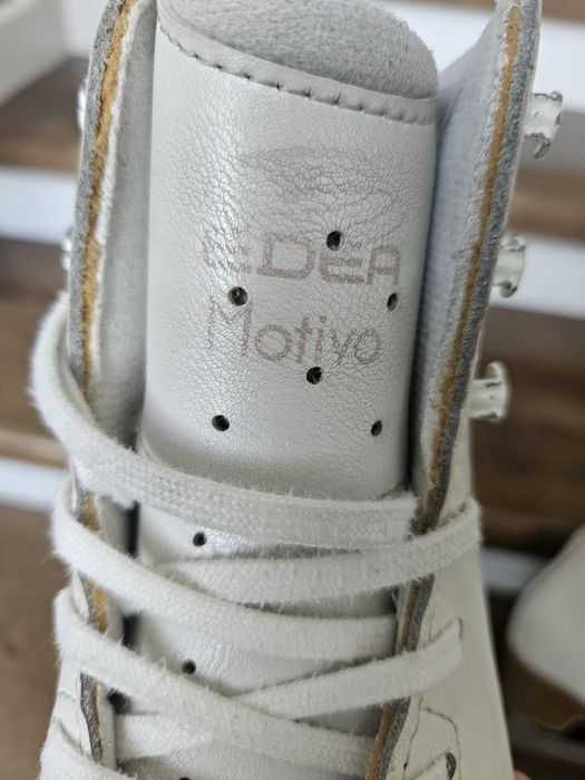 Коньки Edea Motivo