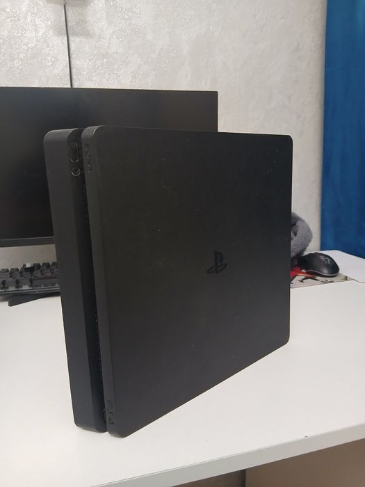Playstation 4 slim 1tb