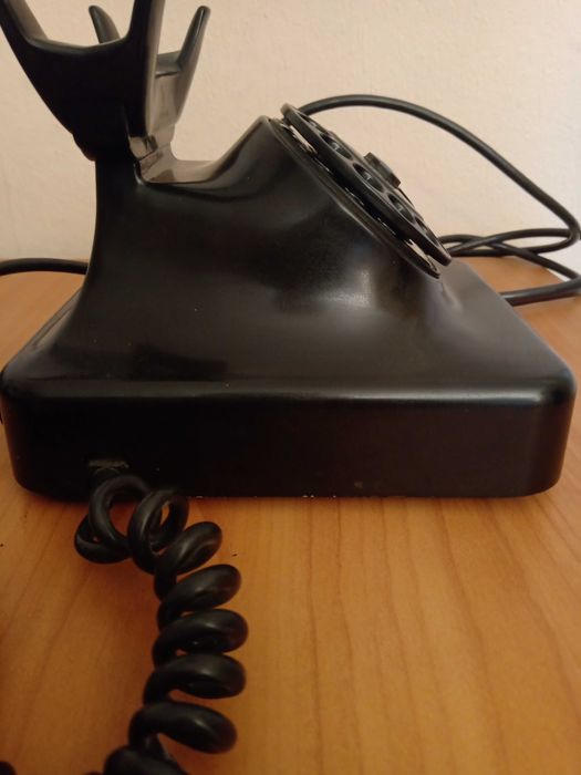 Бакелитов телефон SIEMENS